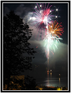 Juneau Fireworks Display (25k image)